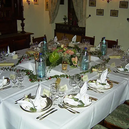 فندق Bockshaut 3*